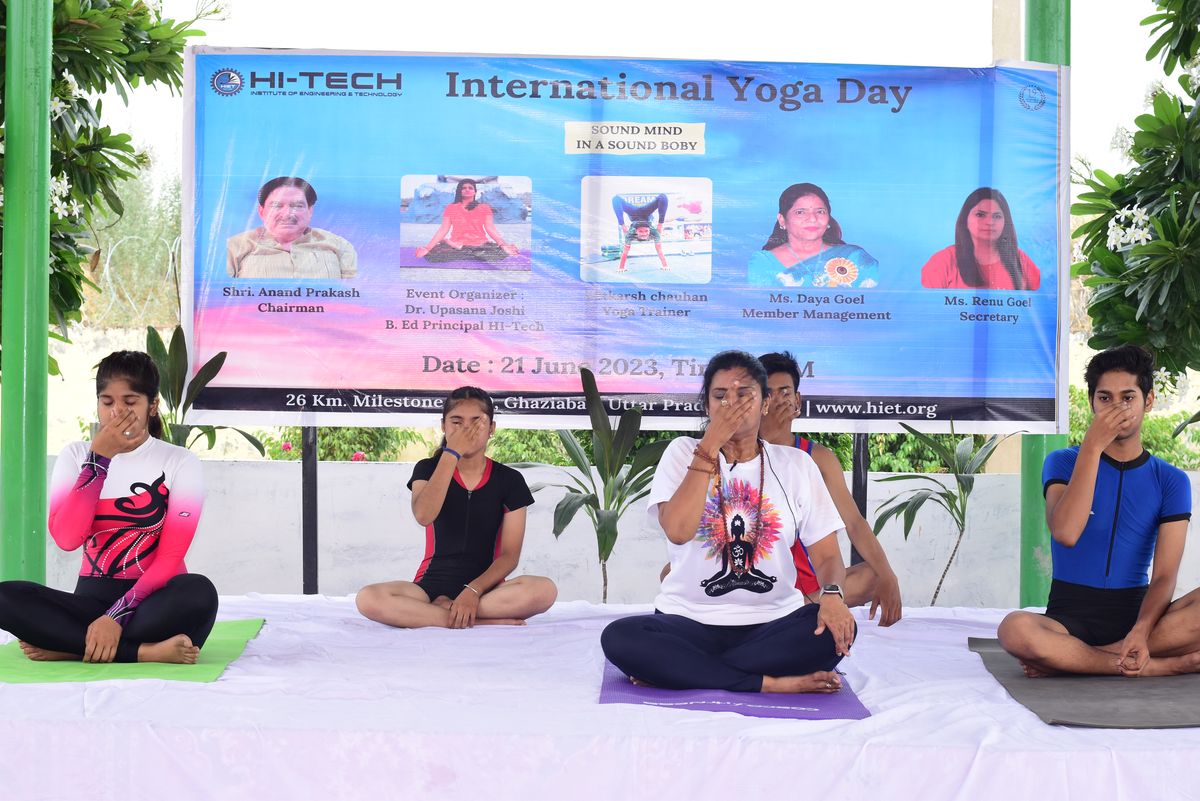 hiet-international-yoga-day-2023-06-21-18
