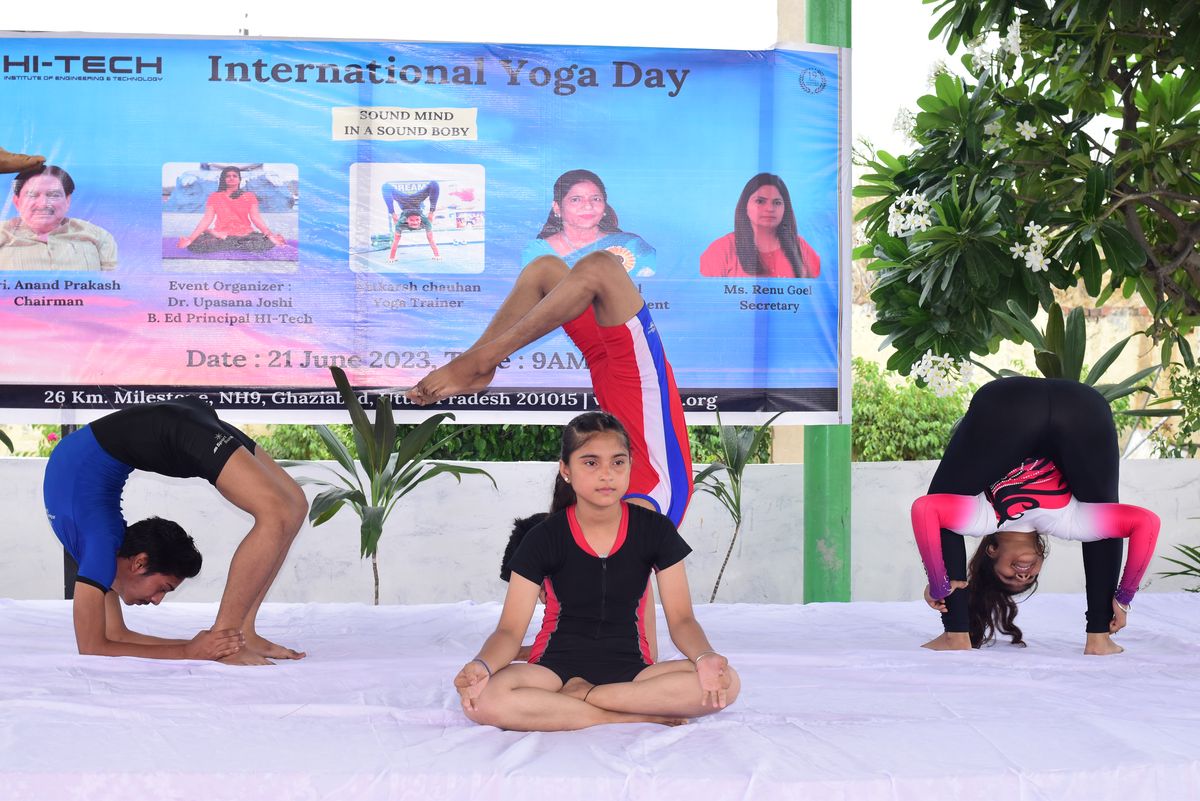 hiet-international-yoga-day-2023-06-21-25